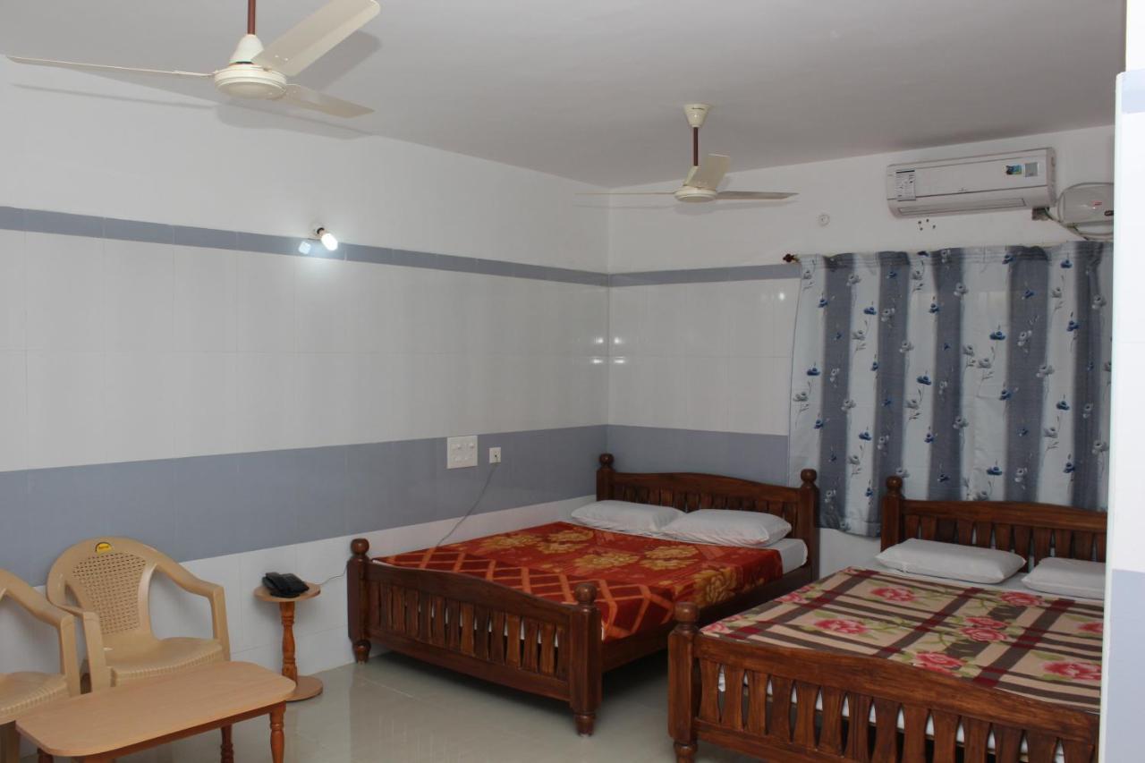 Sdd Residency Hotell Tiruvannāmalai Exteriör bild