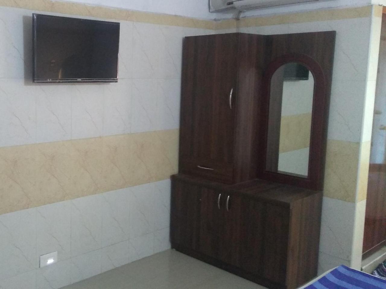Sdd Residency Hotell Tiruvannāmalai Exteriör bild